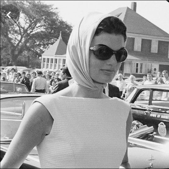 Astro Flys Retro 1960’s Jackie O style Sunglasses - Picture 3 of 8